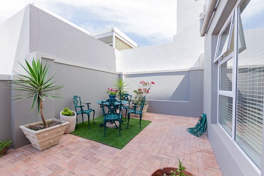 5 Bedroom Property for Sale in Waterfront Western Cape
